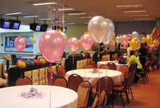 Bowling Cafe